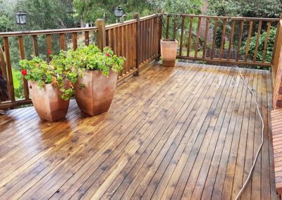 Deck high pressure clean before & after